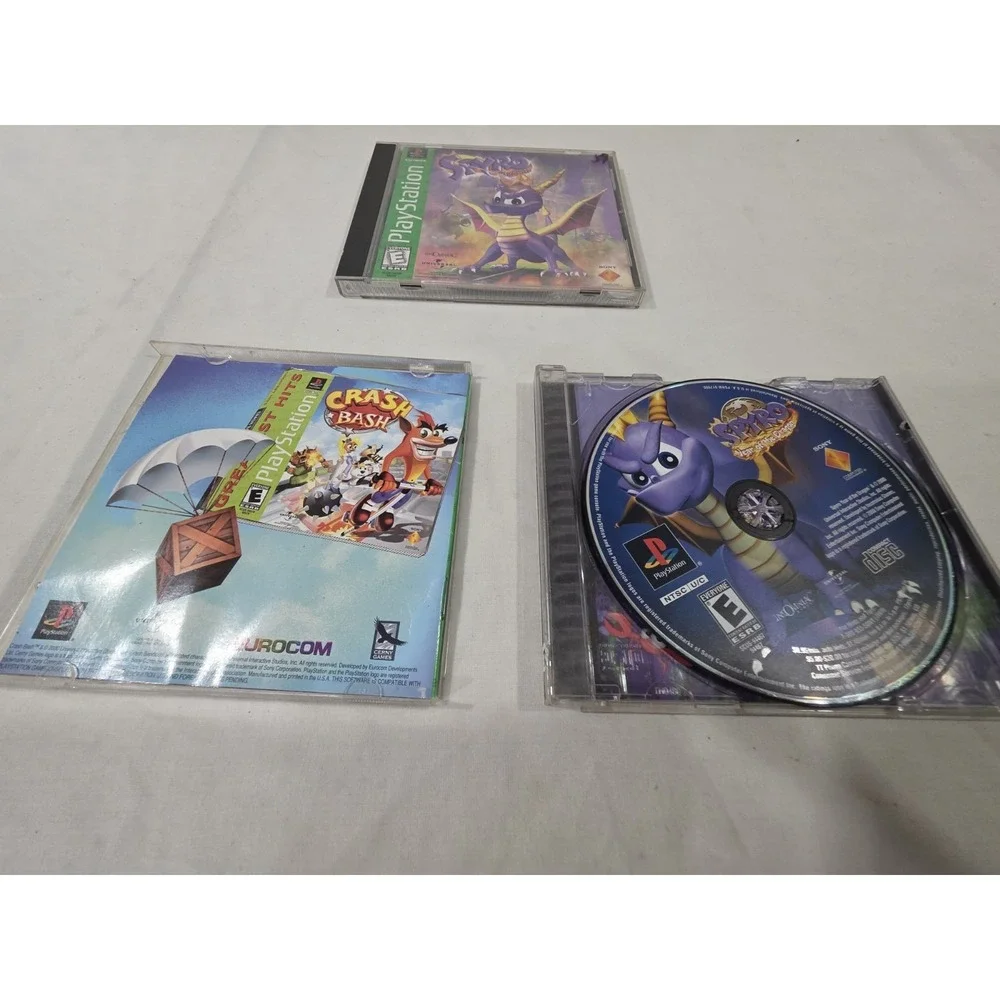 PS1 Lot of 4 Spyro the Dragon, Year of the Dragon Holo Cover Enter The Dragonfly